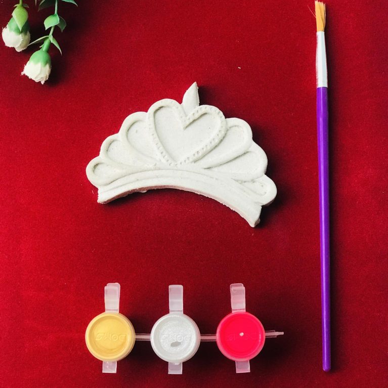 Crown Colouring chip
