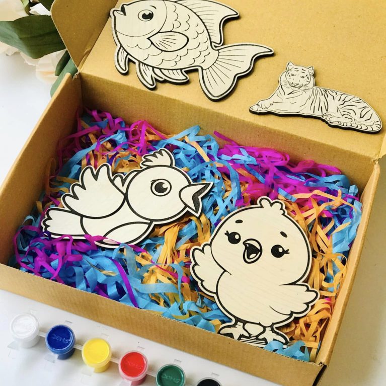 4 Chips Animal Series Colouring set-with Colours (Wooden)