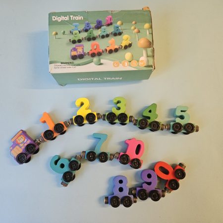 Wooden Magnetic Digital Number Train Set